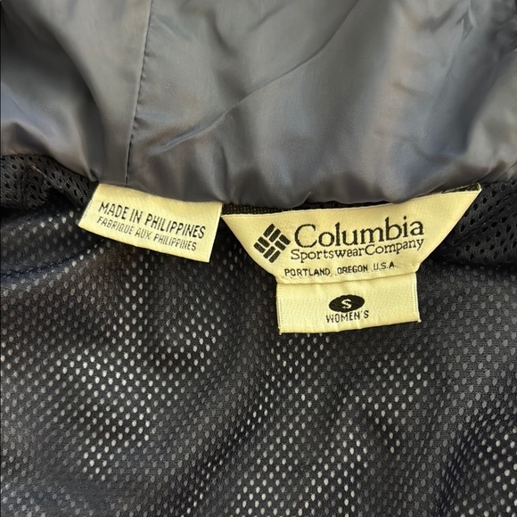 Columbia Women's Purple Blue Jacket size small - Picture 5 of 9